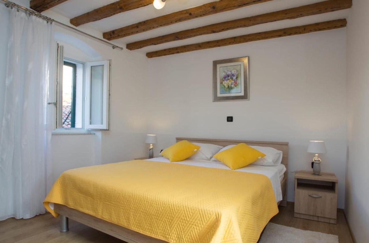 Old Town Room Split Bagian luar foto