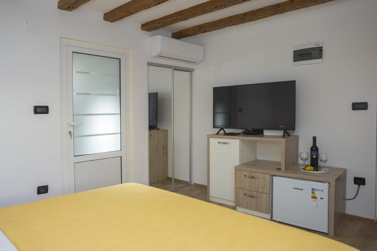 Old Town Room Split Bagian luar foto